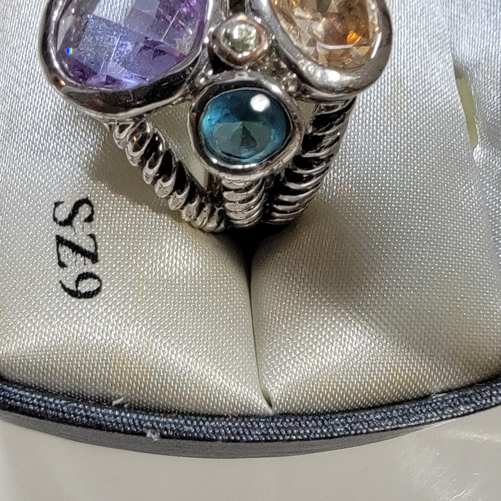 Must Have!! Statement Cocktail Ring - image 3